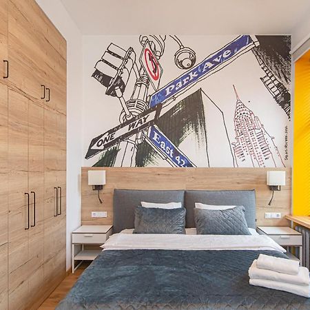 Modern Vilnius Old Town Apartment With Free Parking エクステリア 写真