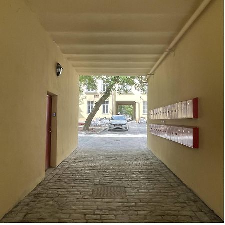 Modern Vilnius Old Town Apartment With Free Parking エクステリア 写真