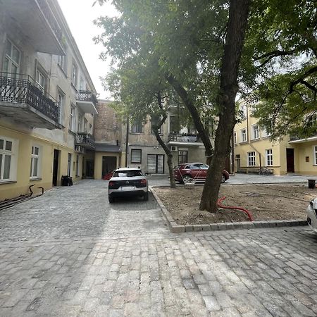 Modern Vilnius Old Town Apartment With Free Parking エクステリア 写真