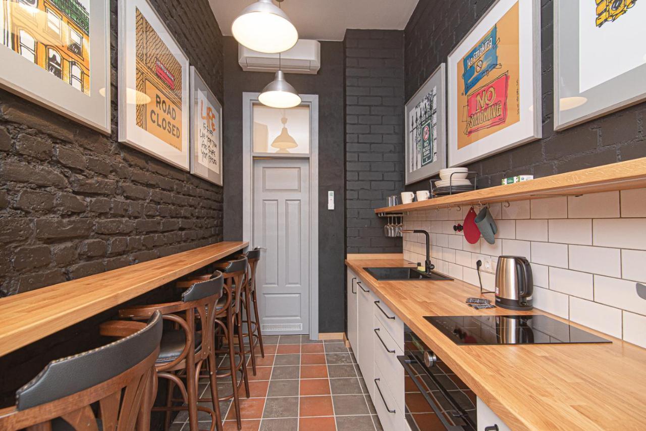Modern Vilnius Old Town Apartment With Free Parking エクステリア 写真